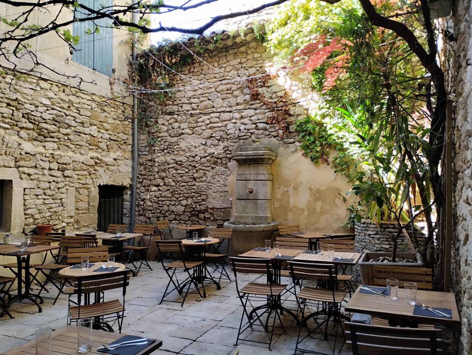 Le Patio Hotel Grignan Exterior foto